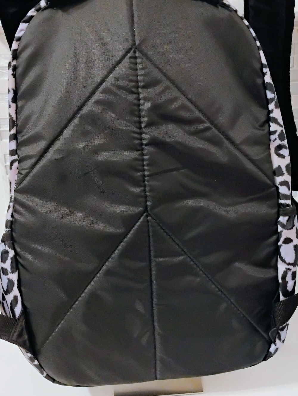 NWT Eastsport Laptop Backpack - Purple, Black, Gray Leopard Print - Picture 5 of 15